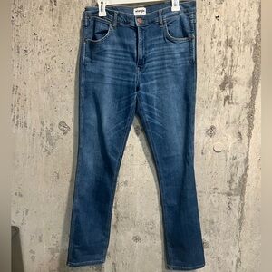 Wrangler Women's Straight Leg Jeans - Blue